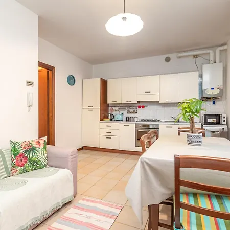 Guesthost - La Casina Di Bree Apartmán Mira